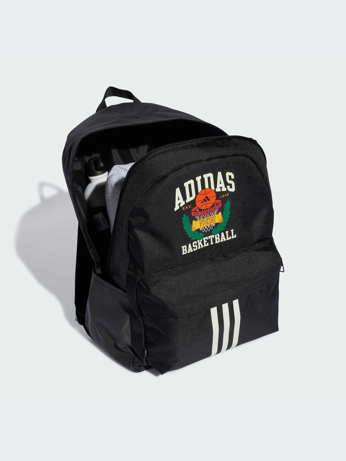 Рюкзаки Adidas модель JD6649 Рюкзаки Adidas модель JD6649 Фото