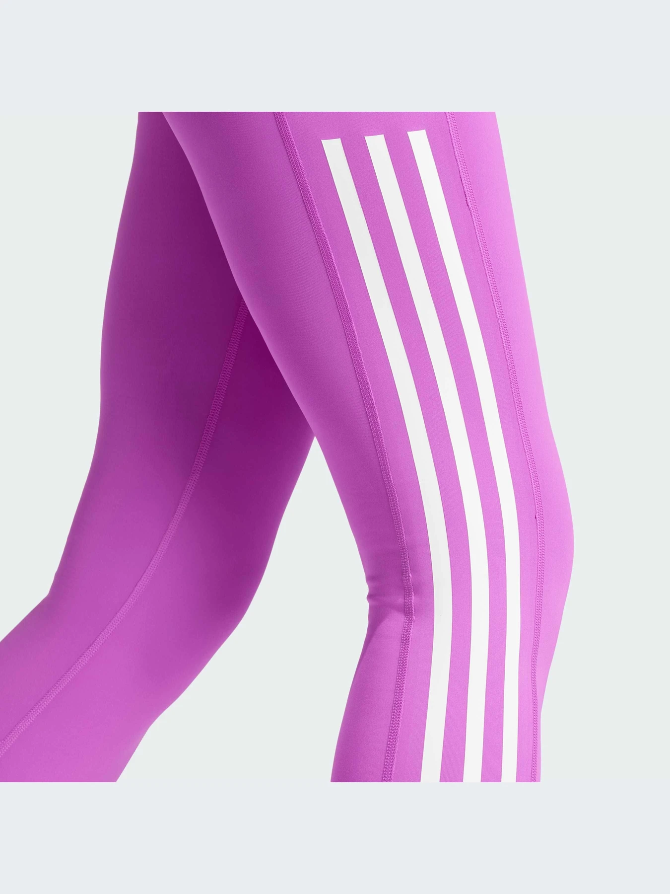 Брюки Adidas 3 Stripes модель IZ2715 Брюки Adidas 3 Stripes модель IZ2715 Фото