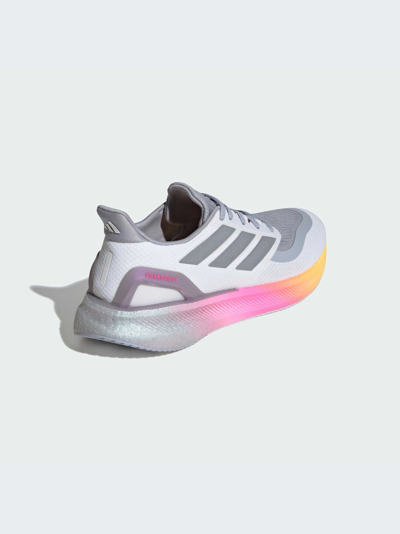 Кроссовки Adidas PureBoost модель IE8463 Кроссовки Adidas PureBoost модель IE8463 Фото