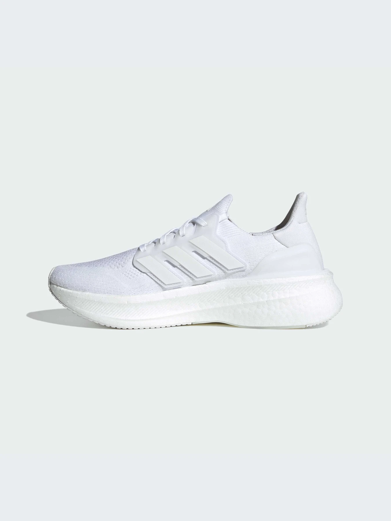 Кроссовки Adidas Ultraboost модель ID8813 Фото