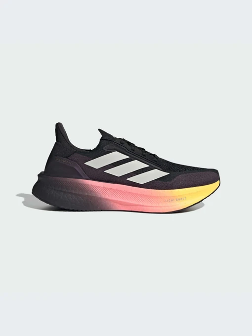 Кроссовки Adidas Ultraboost модель JI1332 Фото