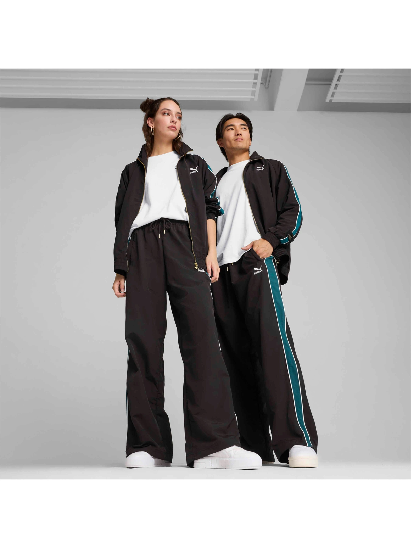 Брюки PUMA T7 Play.paris. Track Pants модель 626720 Фото