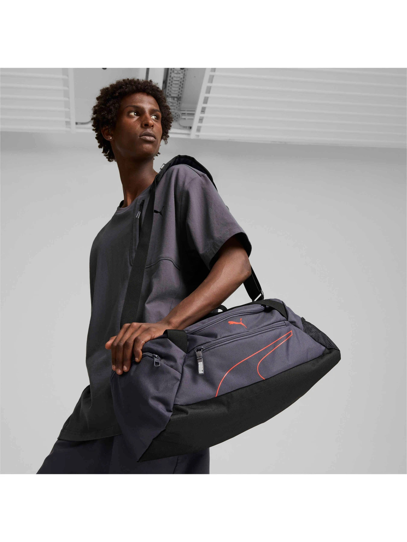 Сумки PUMA Fundamentals Sports Bag S модель 090331 Фото
