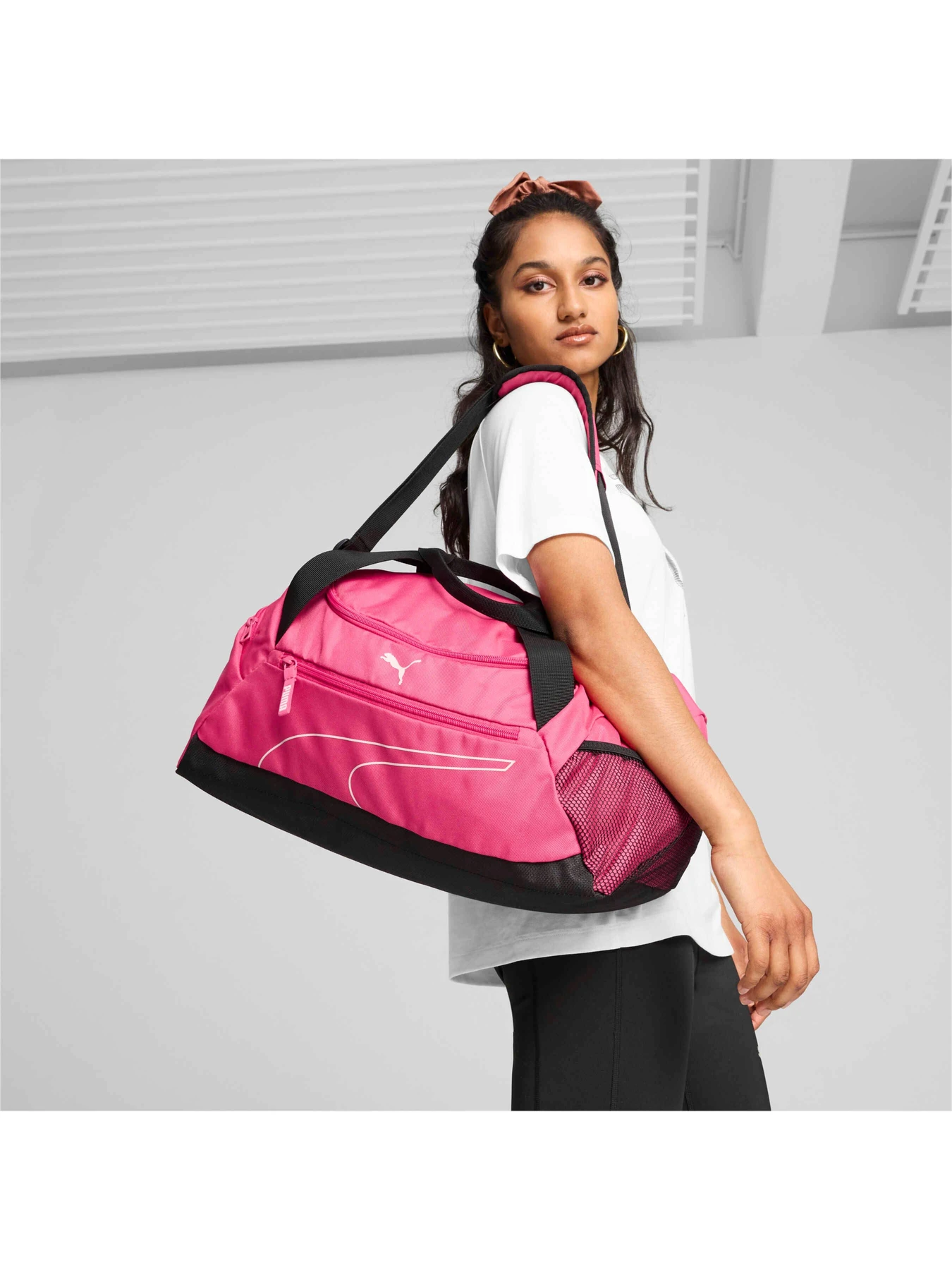Сумки PUMA Fundamentals Sports Bag S модель 090331 Фото