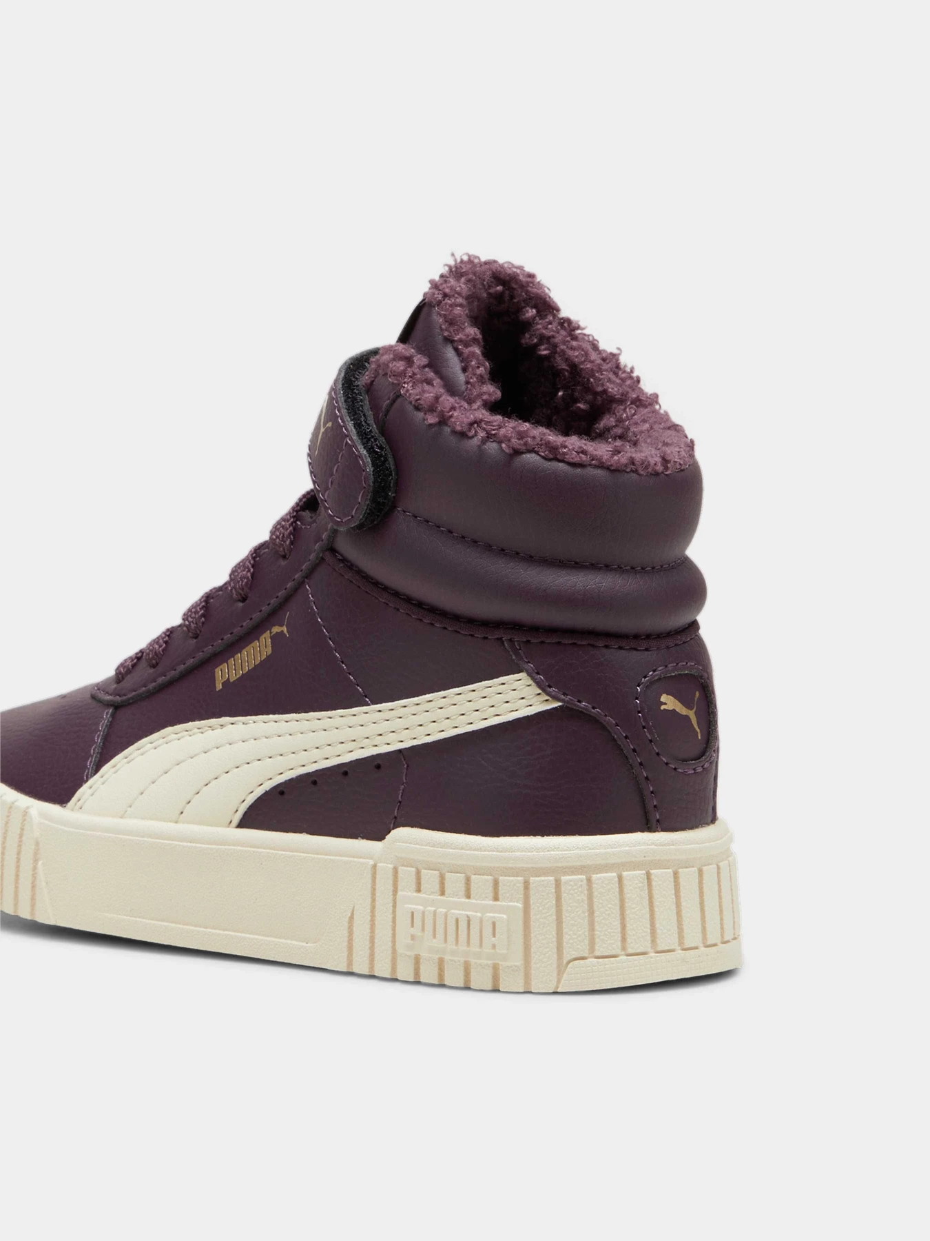 Кеды PUMA Carina 2.0 Mid Wtr Ps модель 387382 Кеды PUMA Carina 2.0 Mid Wtr Ps модель 387382 Фото