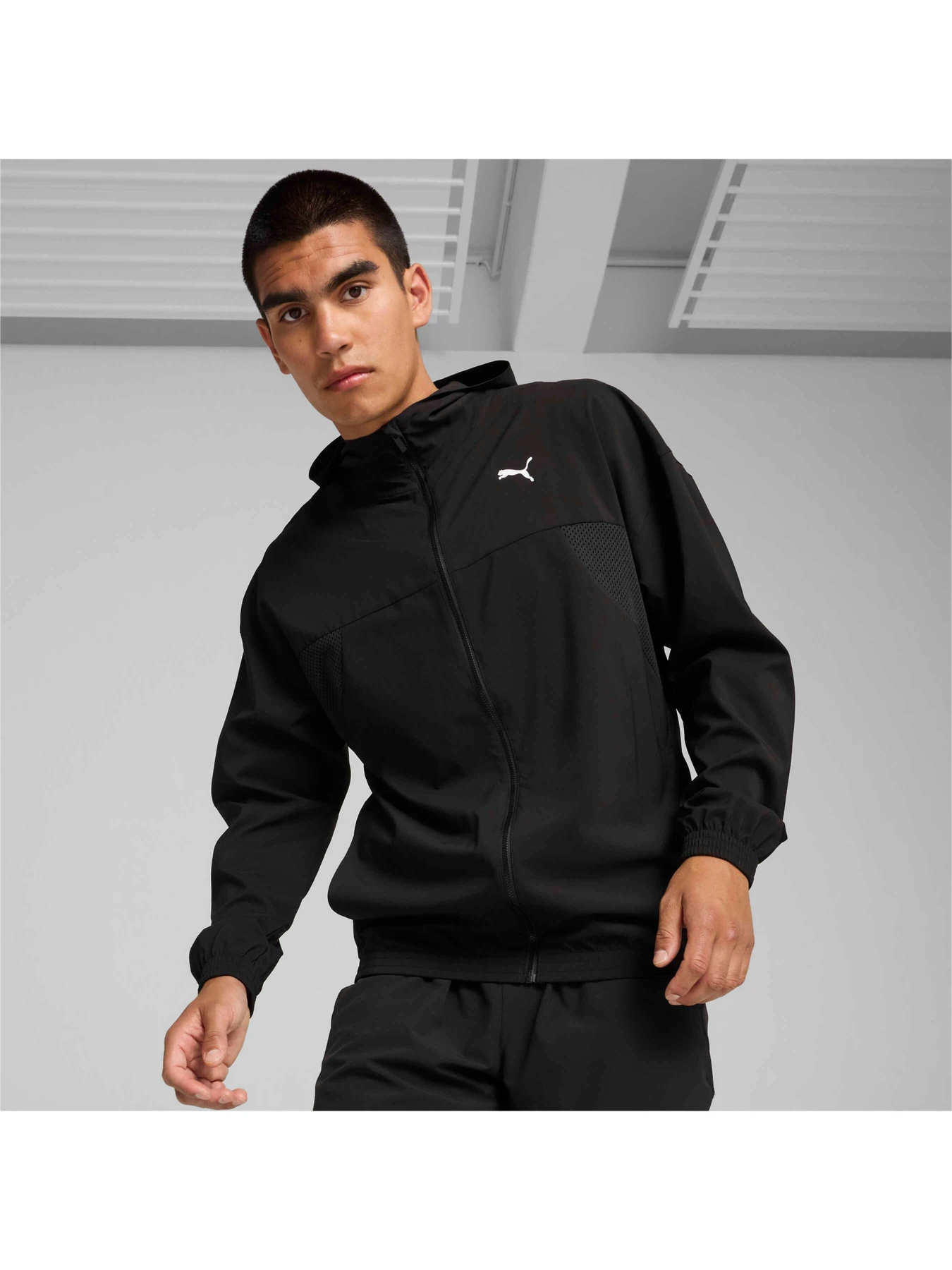 Худи и свитшоты PUMA Fit Woven Fz Jacket модель 525724 Фото