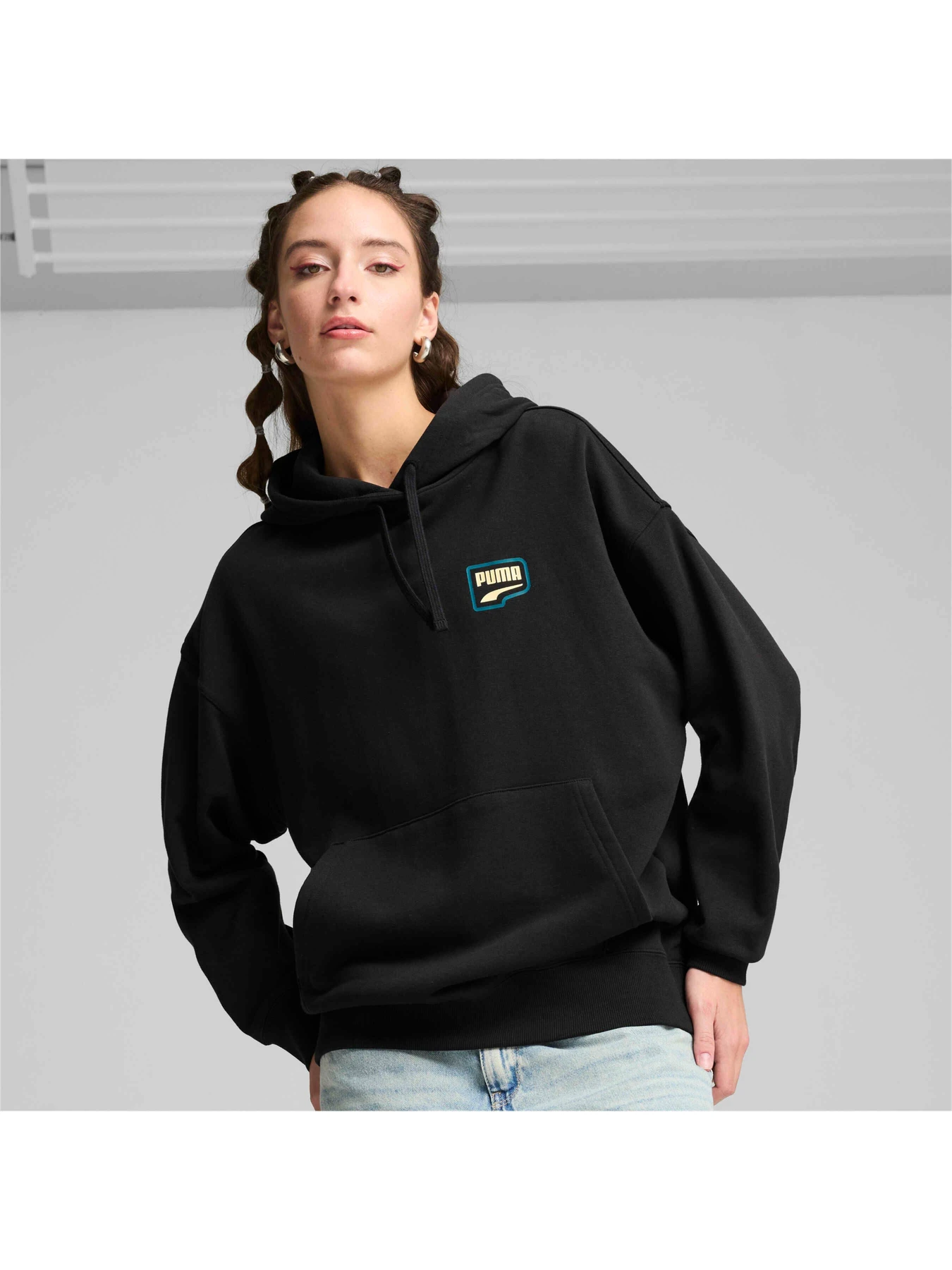 Худі та світшоти PUMA Downtown Oversized Hoodie модель 626658 Худі та світшоти PUMA Downtown Oversized Hoodie модель 626658 Фото