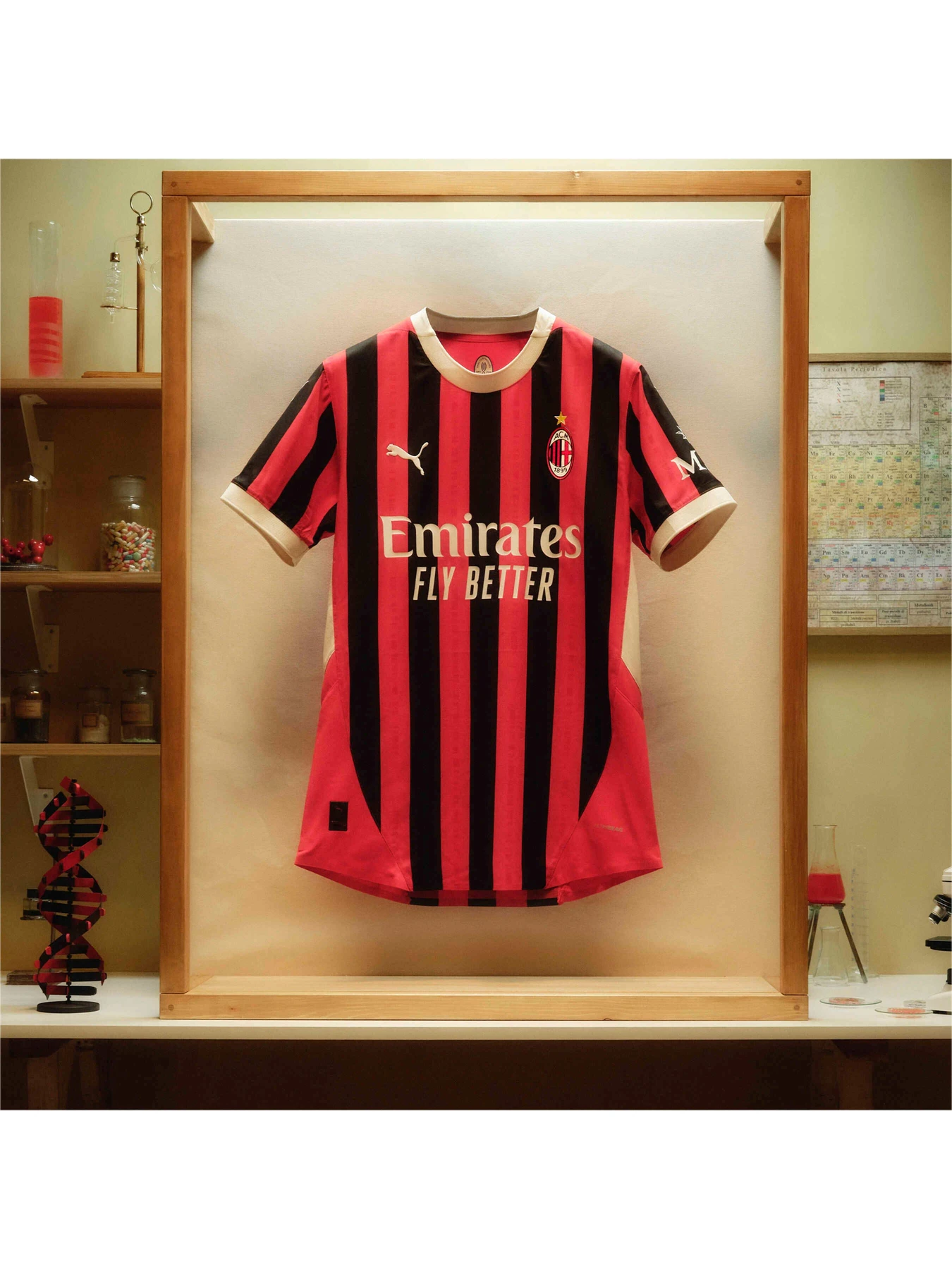 Футболки и поло PUMA Acm Home Jersey Replica модель 774979 Футболки и поло PUMA Acm Home Jersey Replica модель 774979 Фото