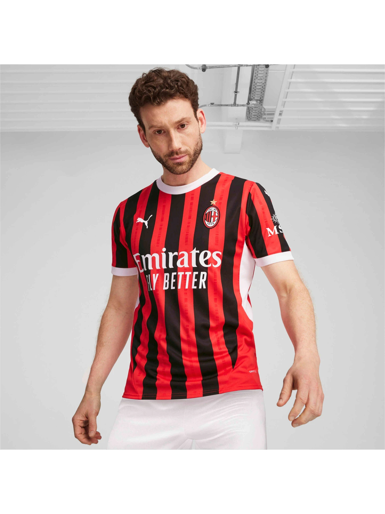 Футболки и поло PUMA Acm Home Jersey Replica модель 774979 Футболки и поло PUMA Acm Home Jersey Replica модель 774979 Фото