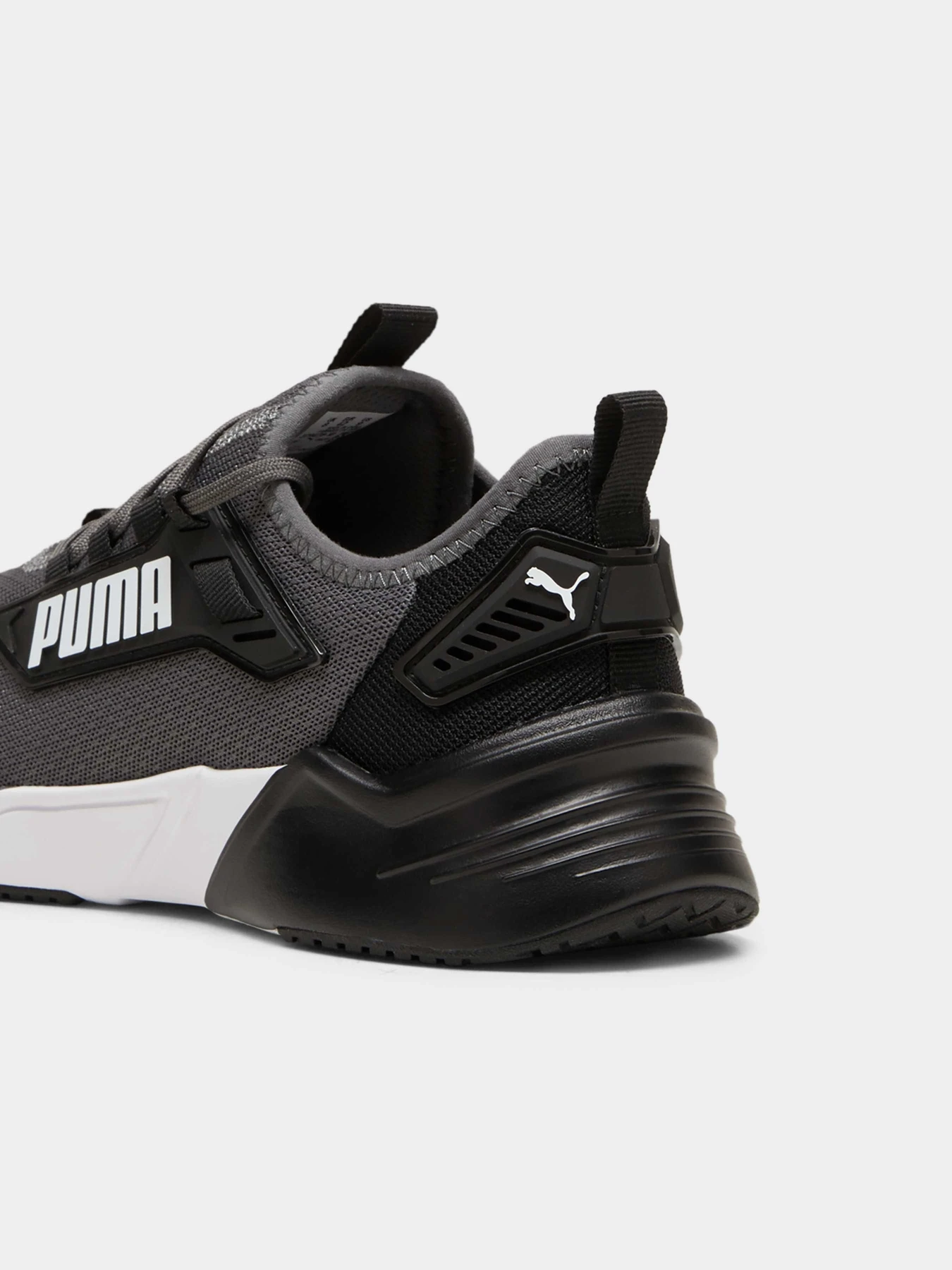 Кроссовки PUMA Retaliate 3 модель 379478 Кроссовки PUMA Retaliate 3 модель 379478 Фото