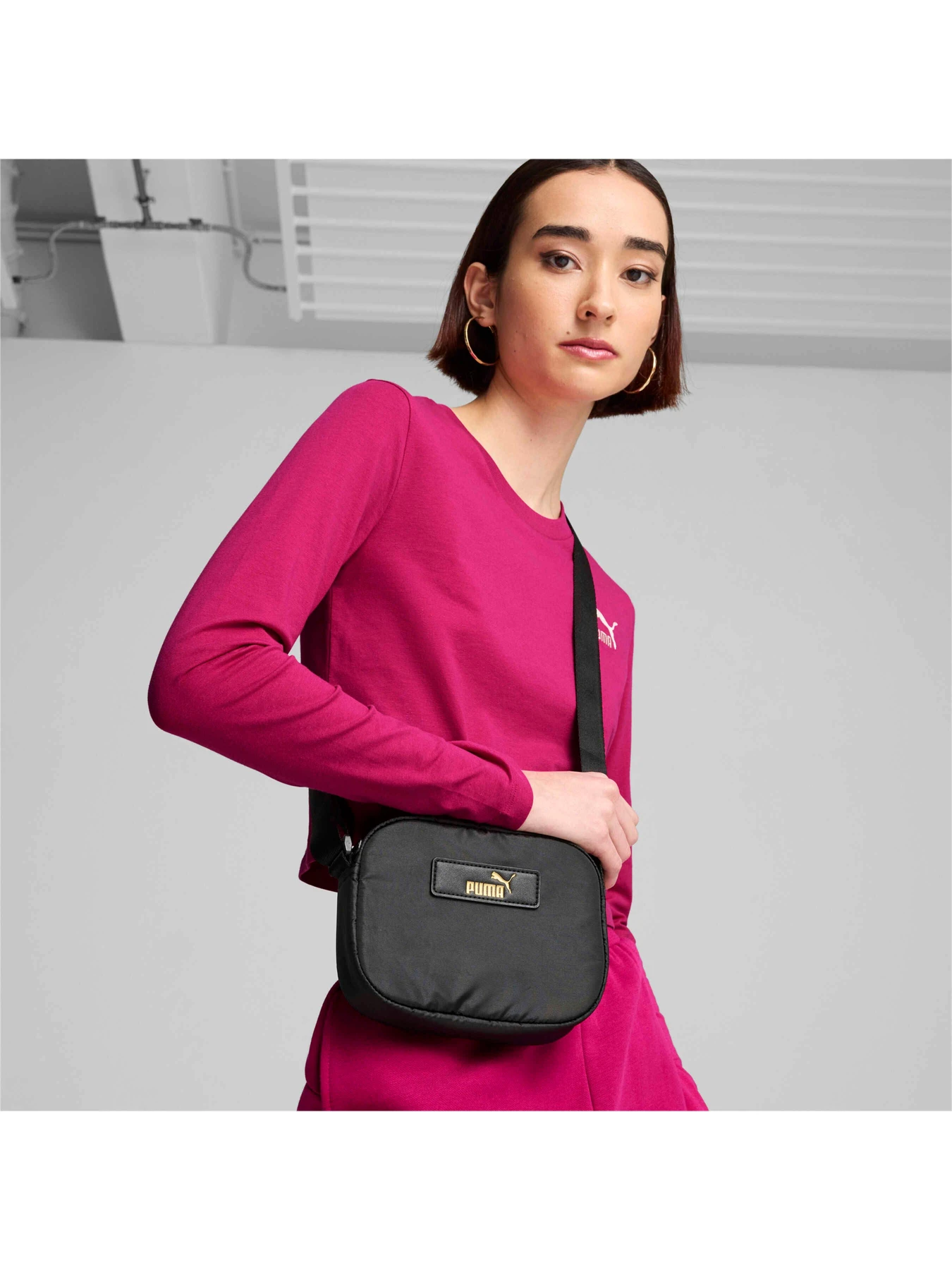 Сумки PUMA Core Pop X-body Bag модель 090646 Сумки PUMA Core Pop X-body Bag модель 090646 Фото