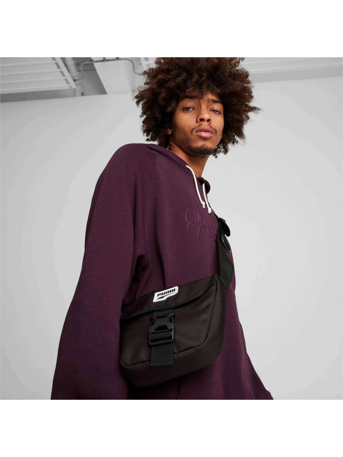 Сумки PUMA Downtown Mini Messenger модель 090763 Сумки PUMA Downtown Mini Messenger модель 090763 Фото