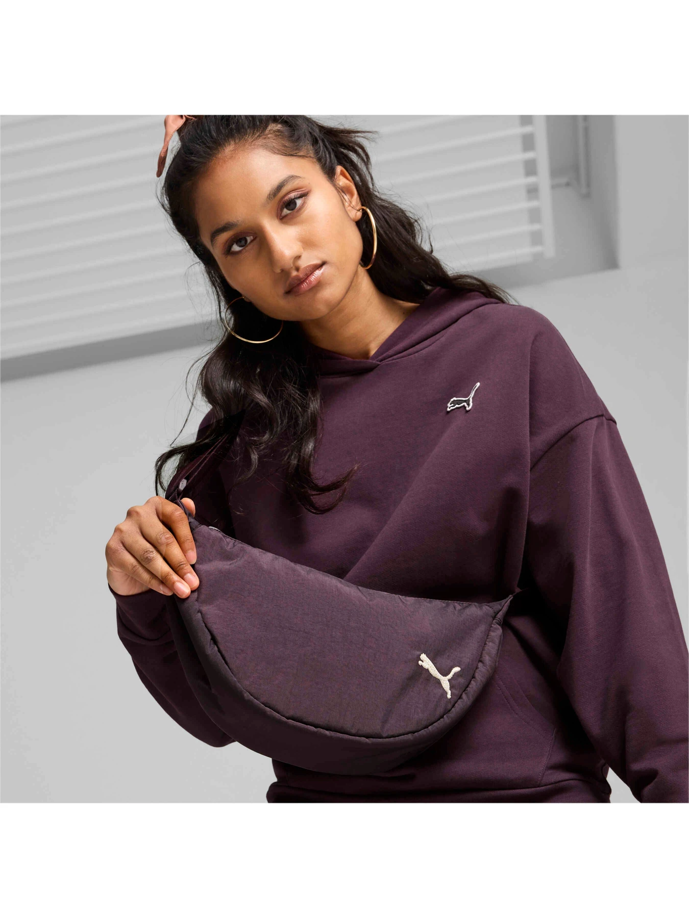 Сумки PUMA Core Her Shoulder Bag модель 090936 Сумки PUMA Core Her Shoulder Bag модель 090936 Фото