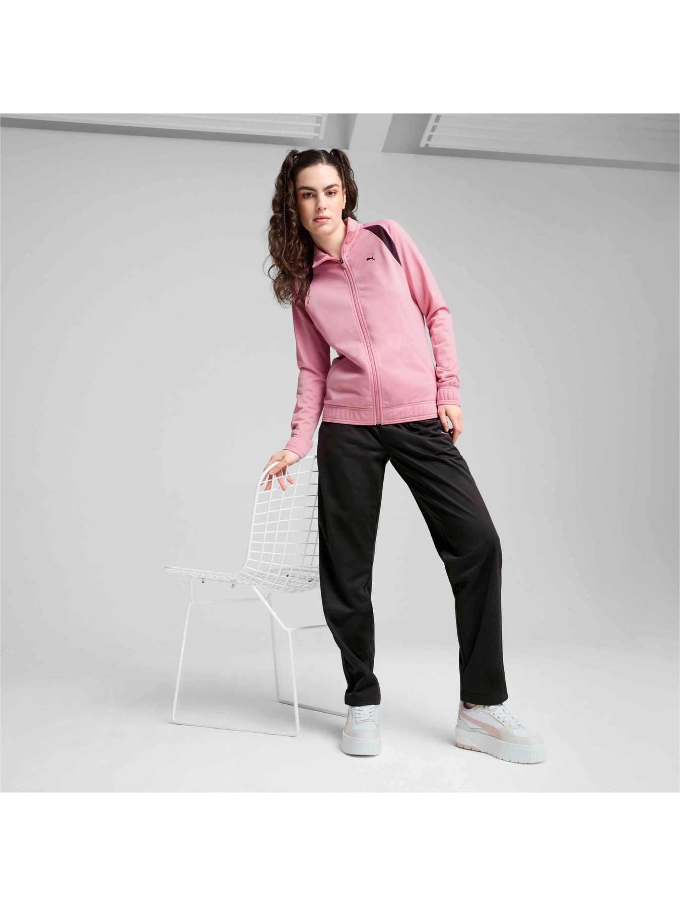 Костюмы PUMA Classic Tricot Suit Op модель 675234 Фото