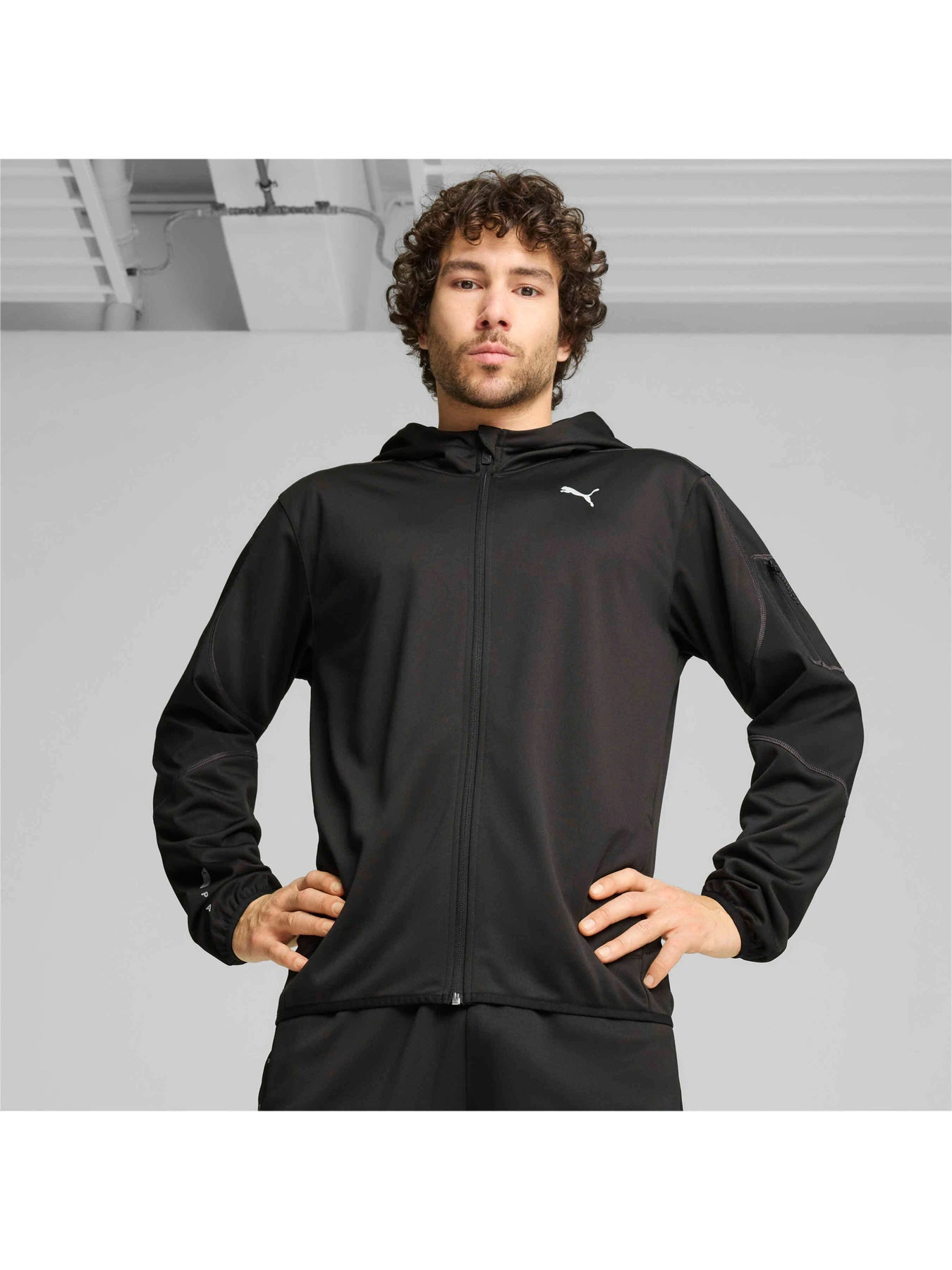 Куртки и дубленки PUMA M Flex Panelled Jacket модель 525709 Куртки и дубленки PUMA M Flex Panelled Jacket модель 525709 Фото