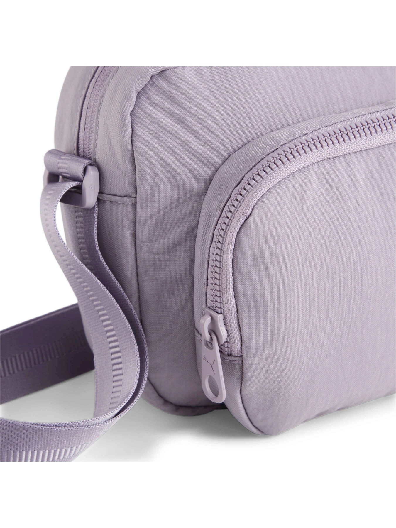 Сумки PUMA Core Her Compact X-body модель 090284 Сумки PUMA Core Her Compact X-body модель 090284 Фото