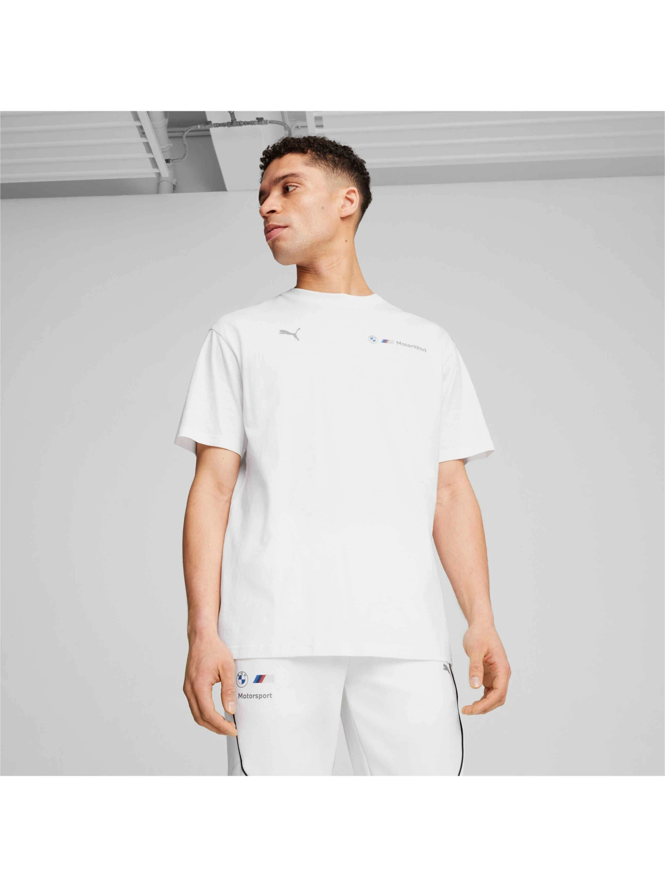 Футболки і поло PUMA Bmw Mms New Ess Logo Tee модель 627506 Футболки і поло PUMA Bmw Mms New Ess Logo Tee модель 627506 Фото