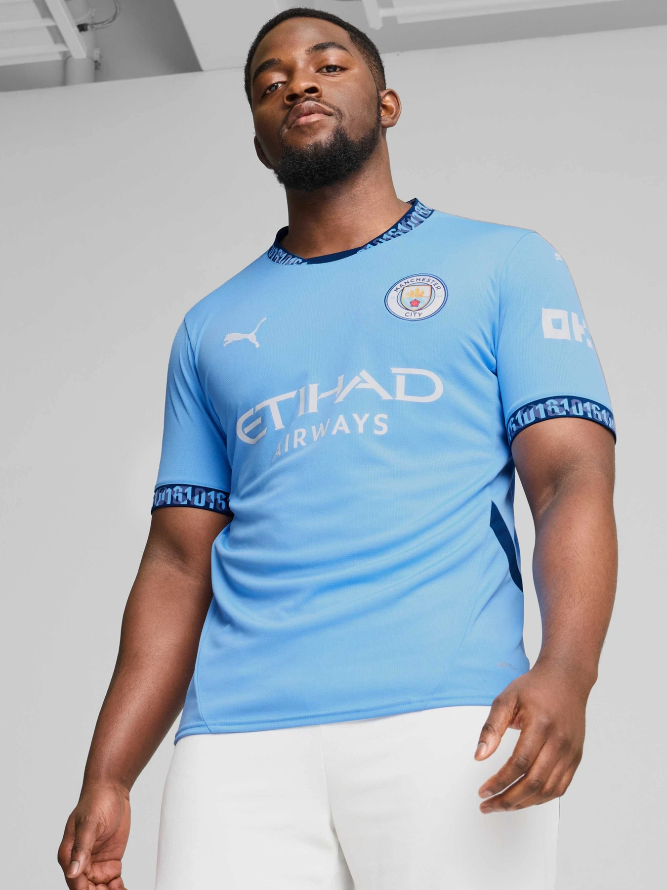 Футболки і поло PUMA Mcfc Home Jersey Replica модель 775075 Фото