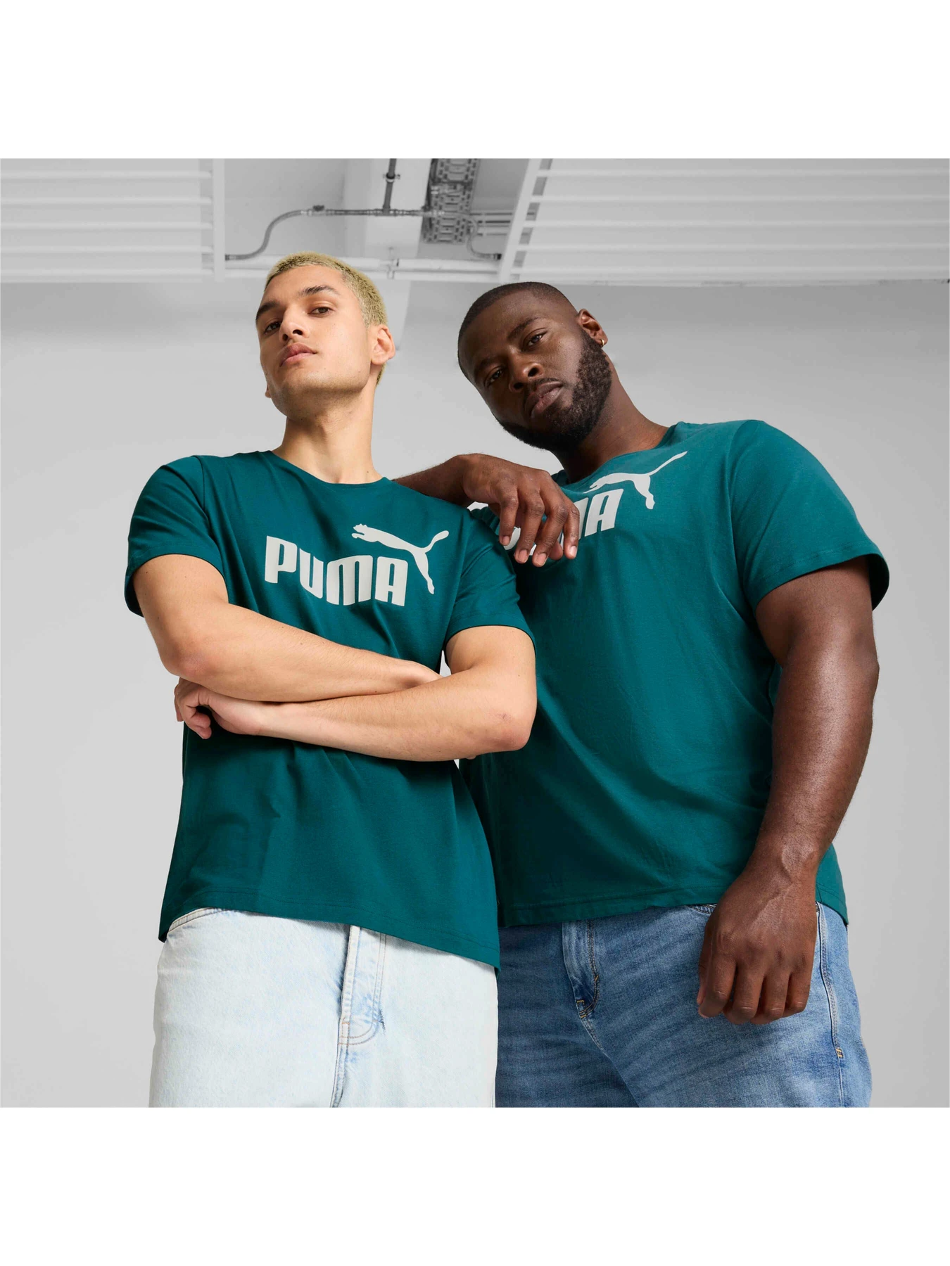 Футболки і поло PUMA Ess Logo Tee модель 586667 Фото