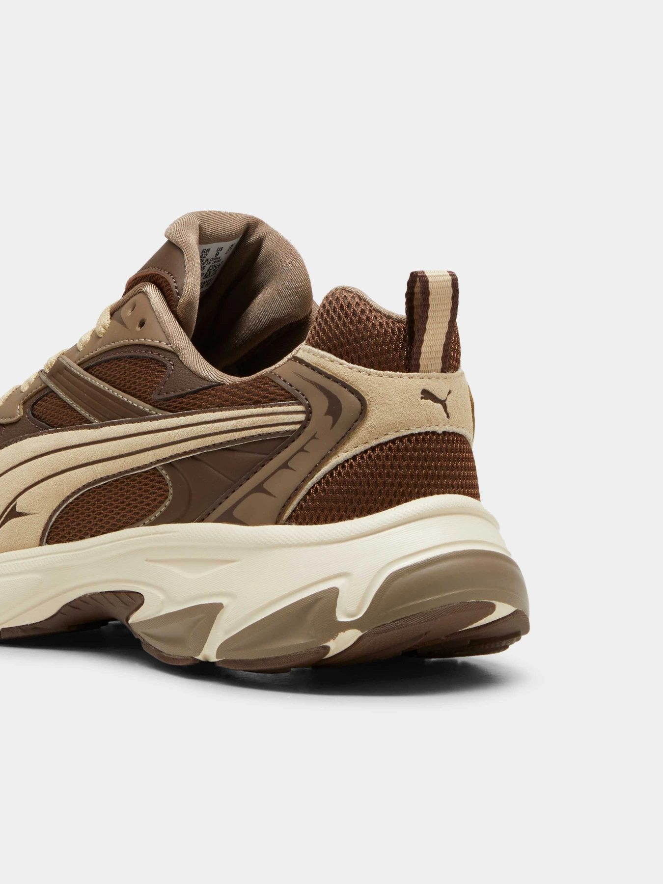 Кросівки PUMA Morphic Retro модель 395920 Кросівки PUMA Morphic Retro модель 395920 Фото