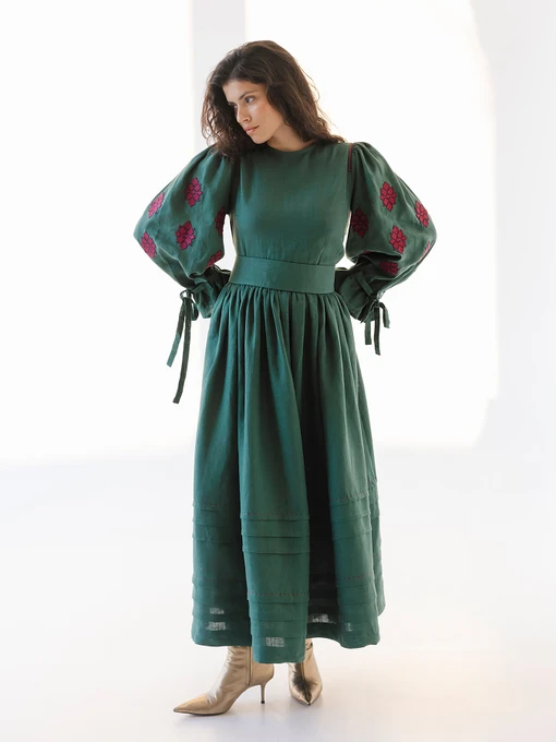 Вишиванки Embroidered Gem модель 524110 Фото