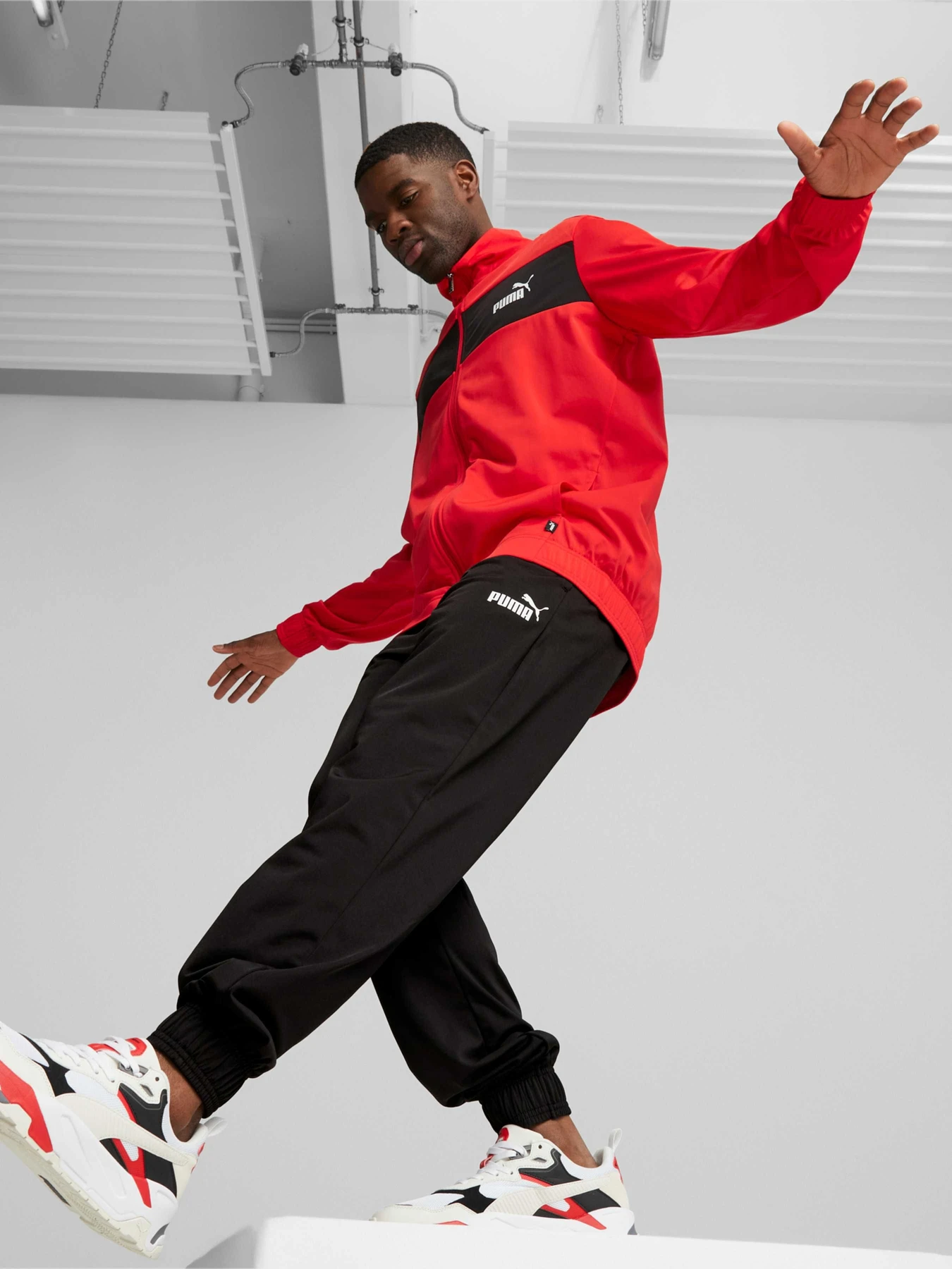 Костюми PUMA Poly Suit модель 677427 Костюми PUMA Poly Suit модель 677427 Фото