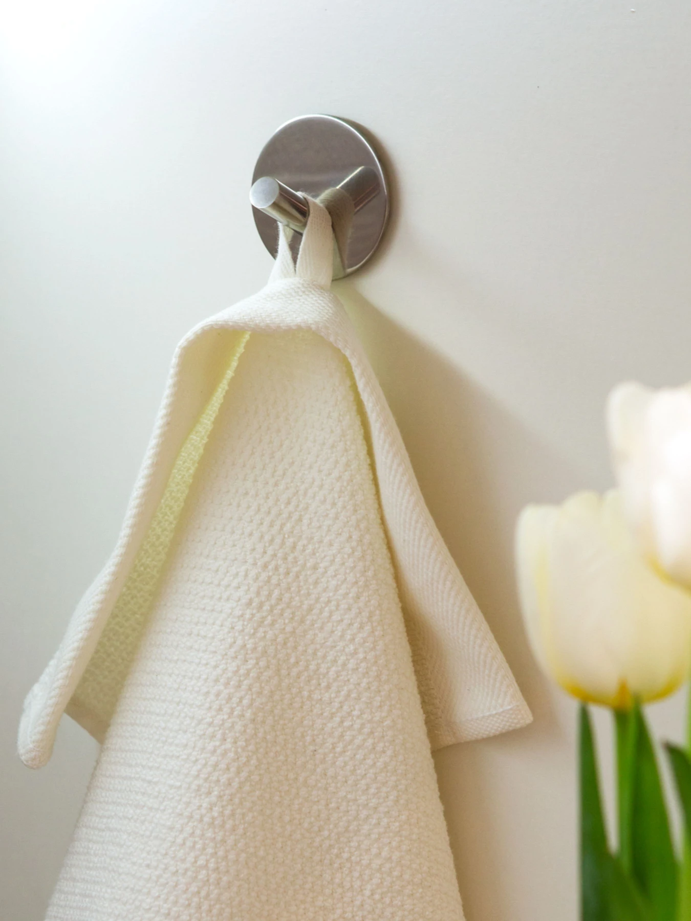 Крючок круглый клеящийся из полированной нержавеющей стали MBM HOME модель HSS-504R PSS Крючок круглый клеящийся из полированной нержавеющей стали MBM HOME модель HSS-504R PSS Фото