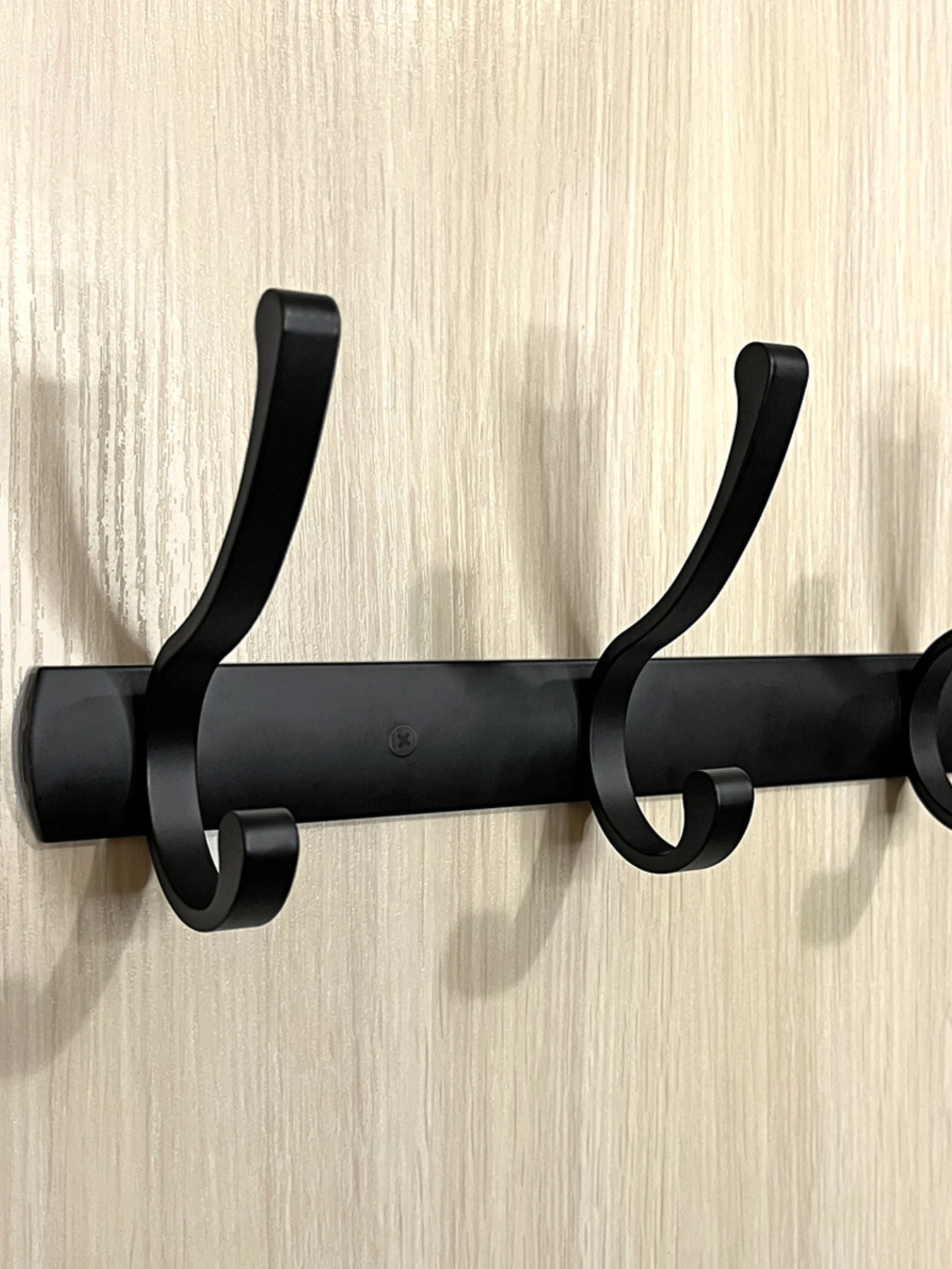 Вешалка на 5 крючков черная MBM HOME модель HA-03/5 BLACK Вешалка на 5 крючков черная MBM HOME модель HA-03/5 BLACK Фото