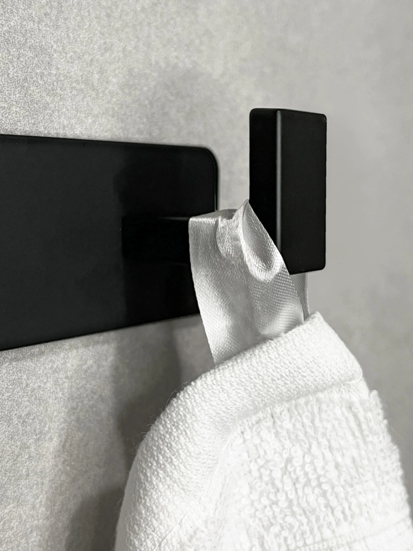 Вешалка на 5 крючков черная MBM HOME модель HA-05/5 BLACK Вешалка на 5 крючков черная MBM HOME модель HA-05/5 BLACK Фото