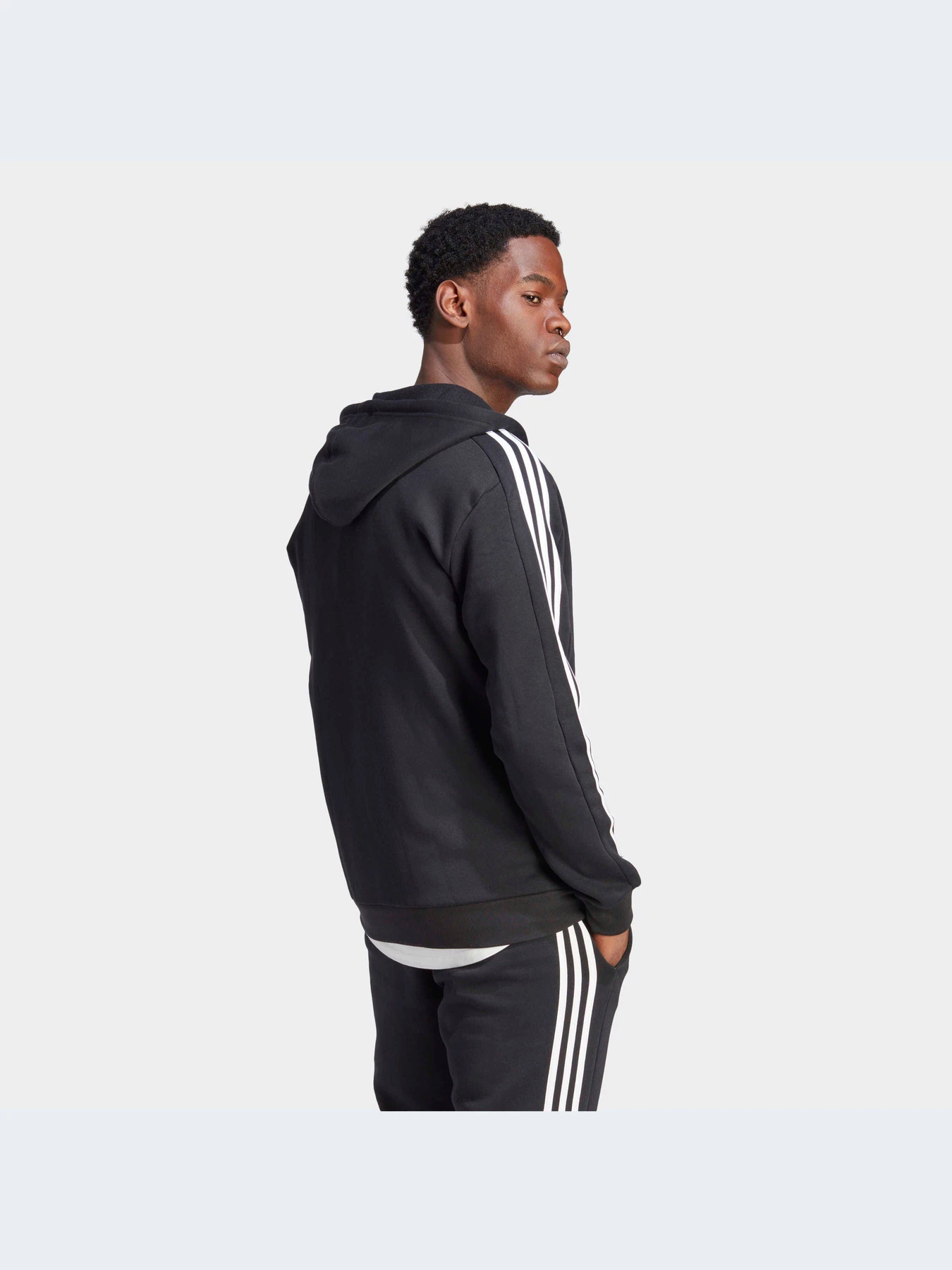 Худи и свитшоты Adidas модель IB4029 Худи и свитшоты Adidas модель IB4029 Фото