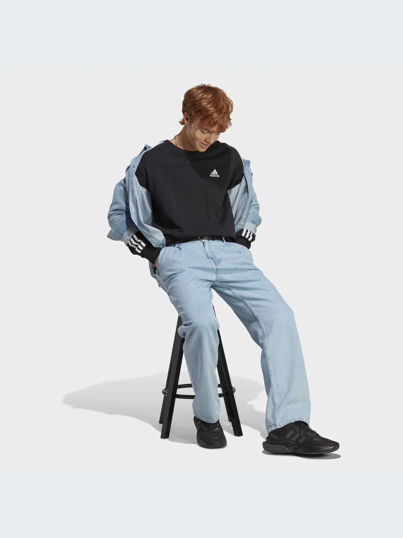 Худи и свитшоты Adidas модель IC9317 Худи и свитшоты Adidas модель IC9317 Фото