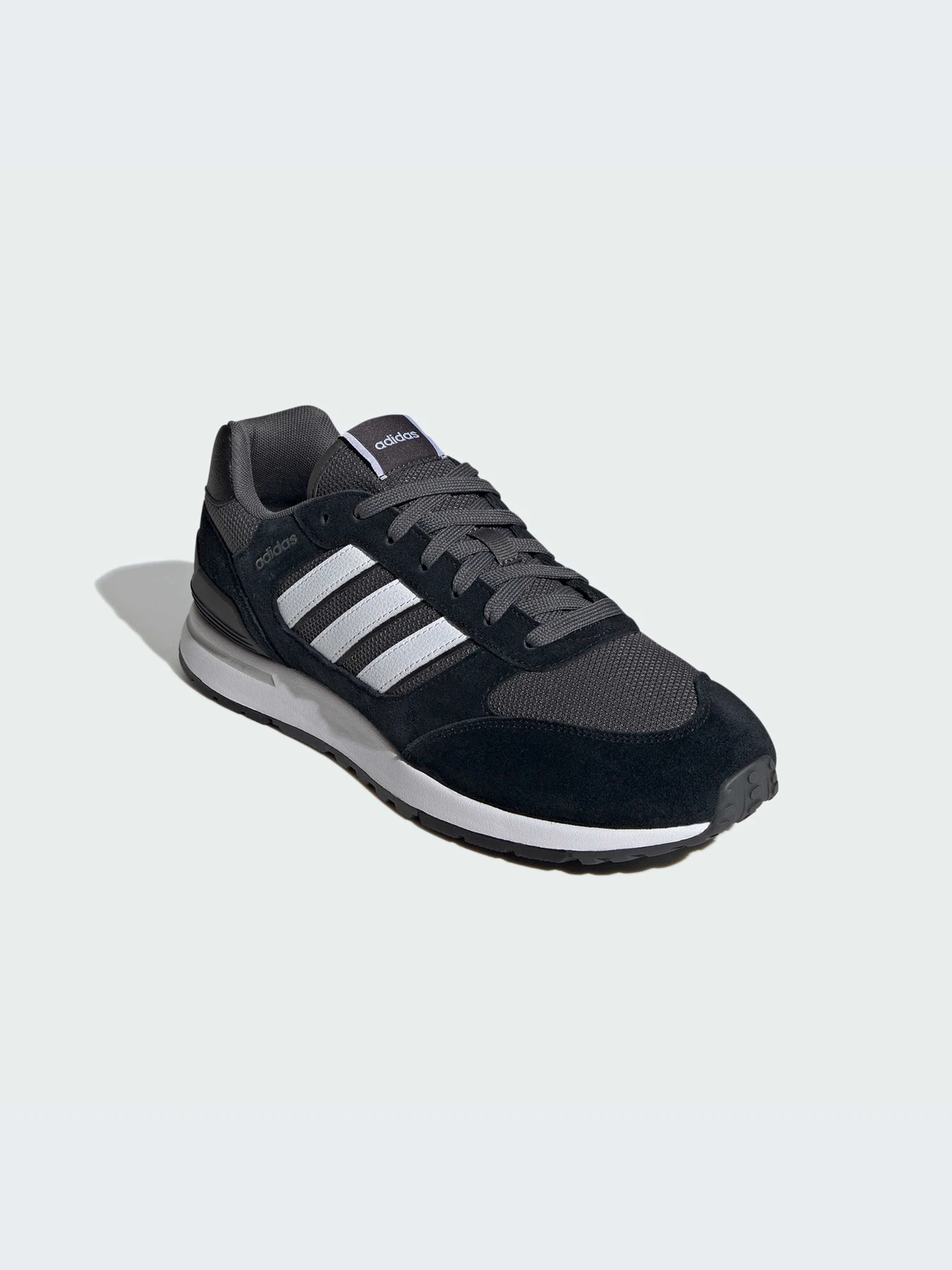 Кроссовки Adidas модель ID1260 Кроссовки Adidas модель ID1260 Фото