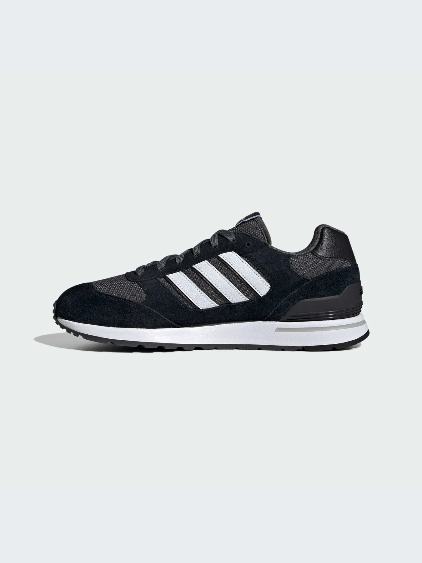 Кроссовки Adidas модель ID1260 Кроссовки Adidas модель ID1260 Фото