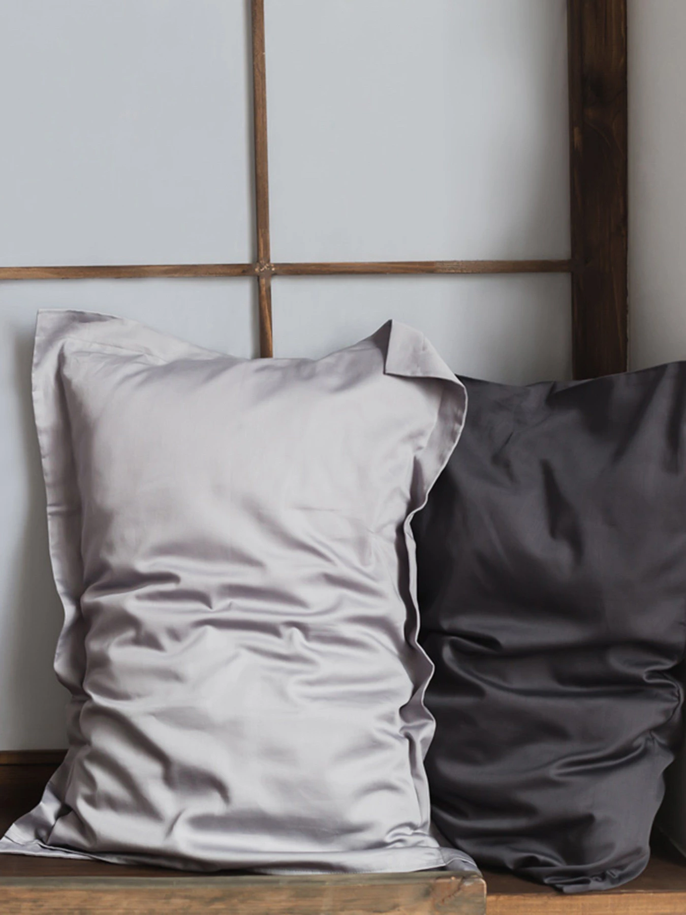 Комплект постельного белья Gray and Grey с натурального сатина OWLED модель SB1-1001-GG Комплект постельного белья Gray and Grey с натурального сатина OWLED модель SB1-1001-GG Фото