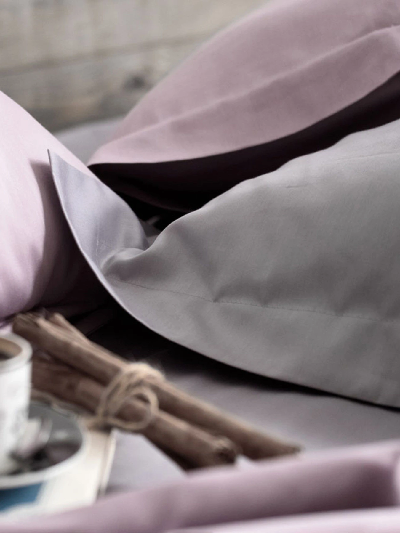 Комплект постельного белья Grey Rose с натурального сатина OWLED модель SB1-1001-GR Комплект постельного белья Grey Rose с натурального сатина OWLED модель SB1-1001-GR Фото
