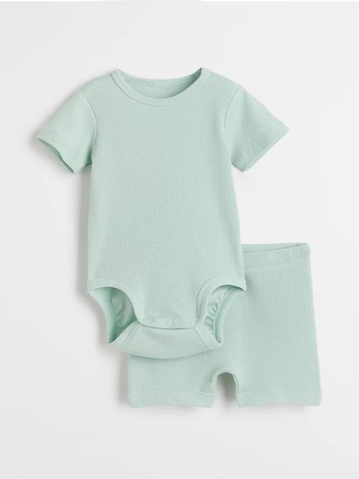 Одежда для младенцев H&M модель 73916 Фото