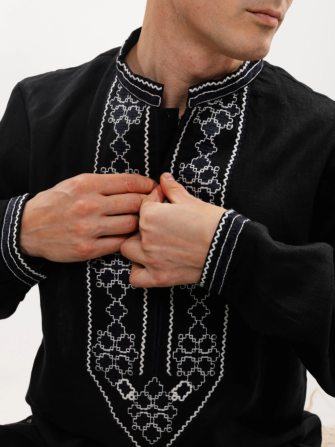 Вышиванки Embroidered Gem модель 5241636 Вышиванки Embroidered Gem модель 5241636 Фото