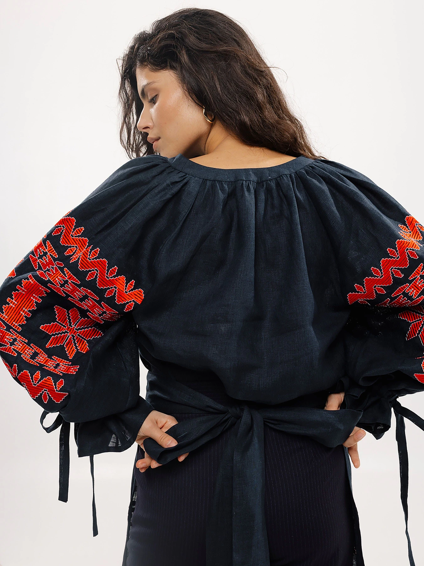 Вышиванки Embroidered Gem модель 524191 Вышиванки Embroidered Gem модель 524191 Фото