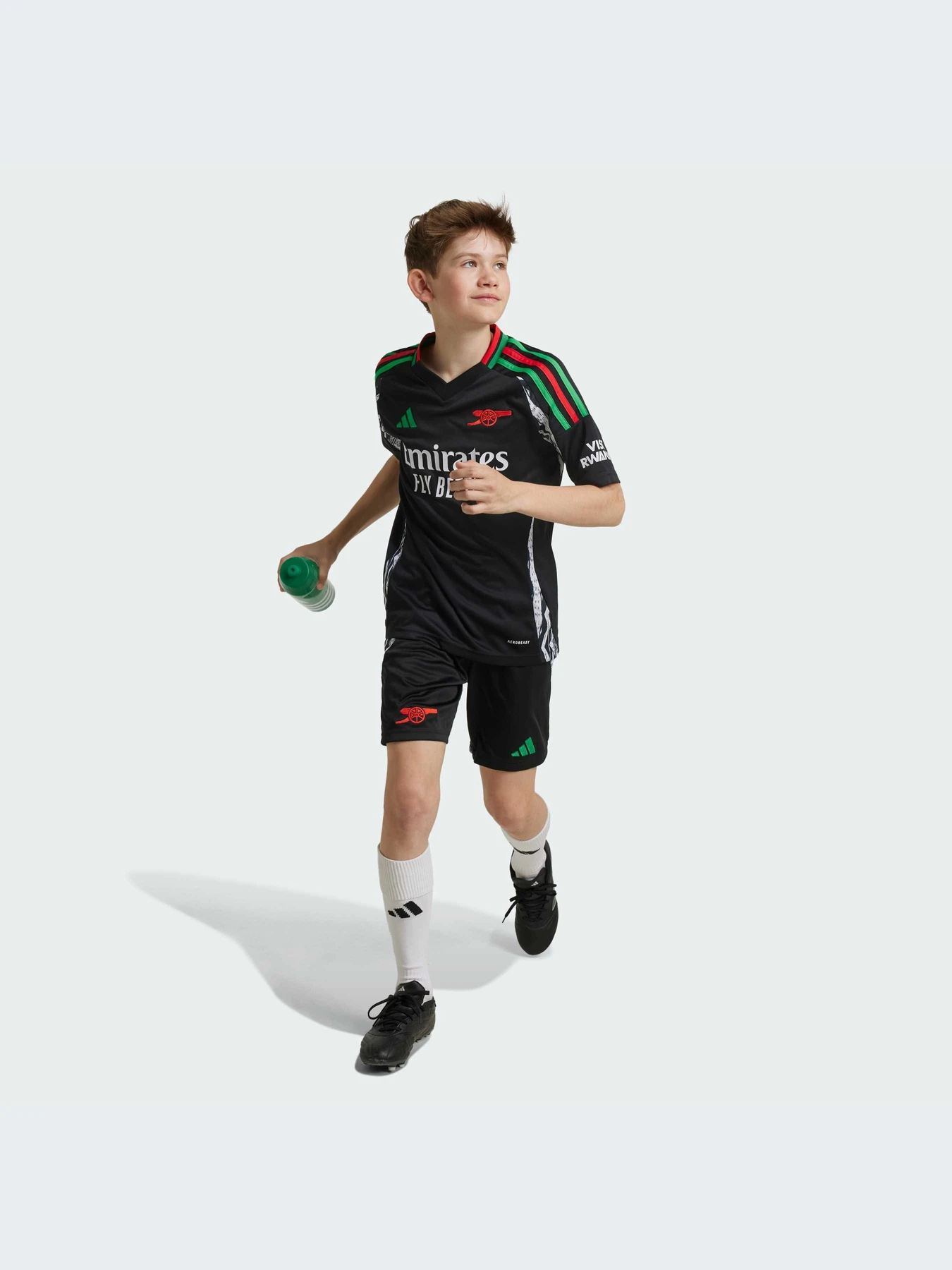 Футболки и поло Adidas модель IS8125 Футболки и поло Adidas модель IS8125 Фото