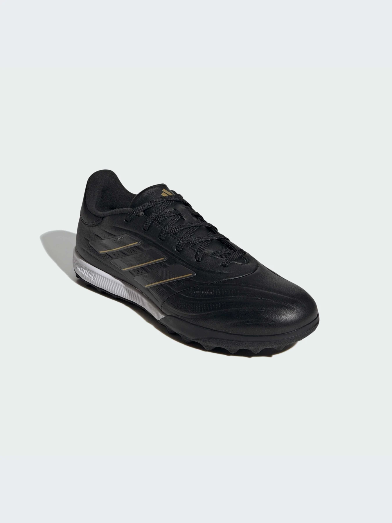 Кроссовки Adidas Copa модель IG8721 Кроссовки Adidas Copa модель IG8721 Фото