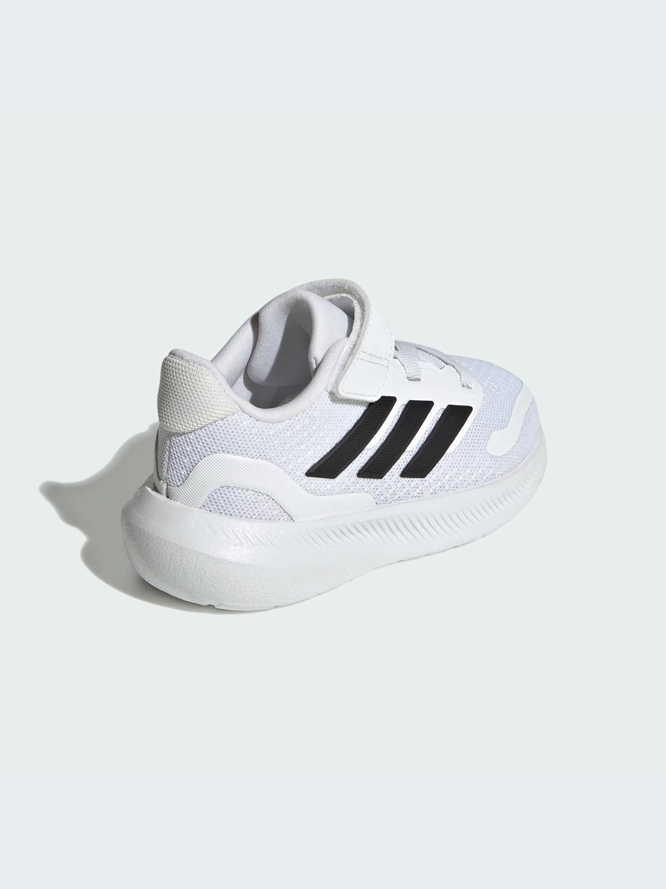 Кросівки Adidas Runfalcon модель IE8597 Кросівки Adidas Runfalcon модель IE8597 Фото