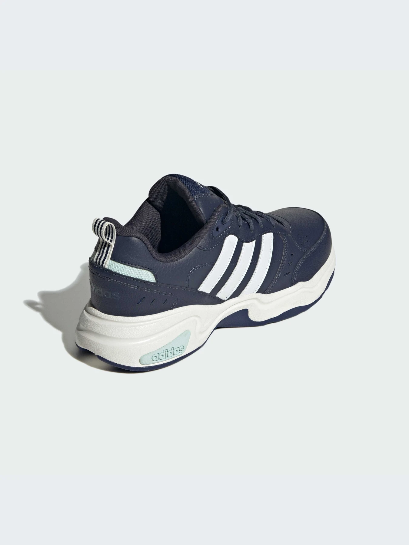 Кросівки Adidas модель IH4906 Фото