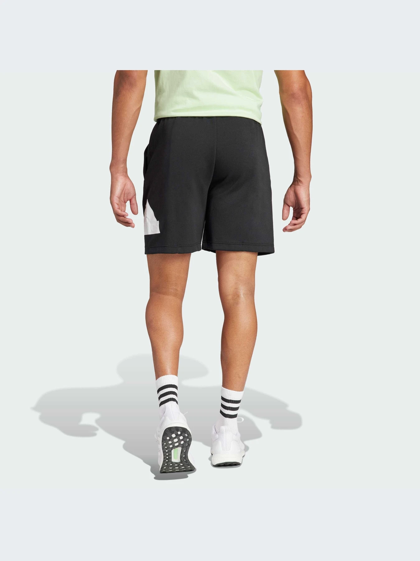 Шорты Adidas модель IN3320 Шорты Adidas модель IN3320 Фото