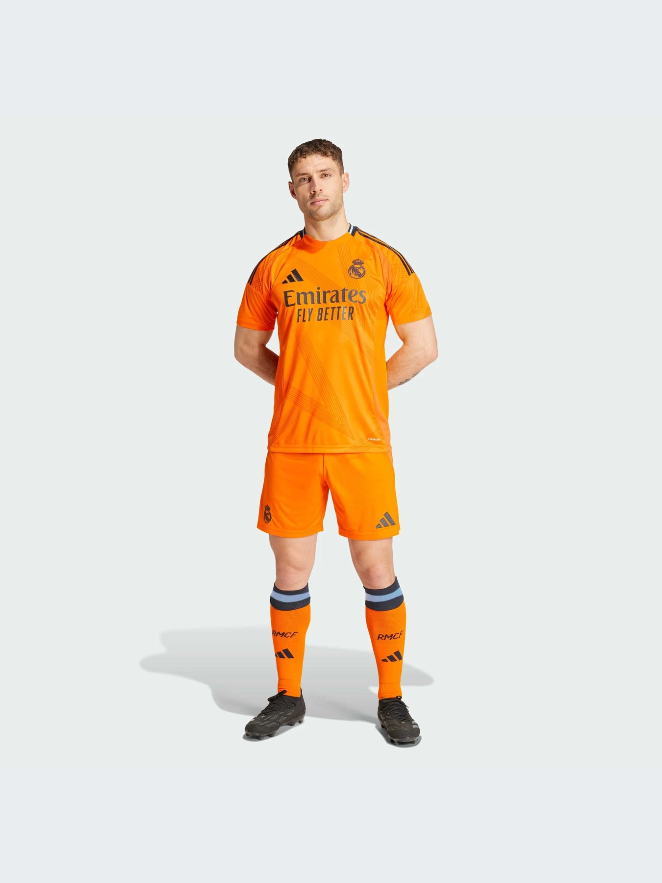 Шорты Adidas модель IU5019 Шорты Adidas модель IU5019 Фото