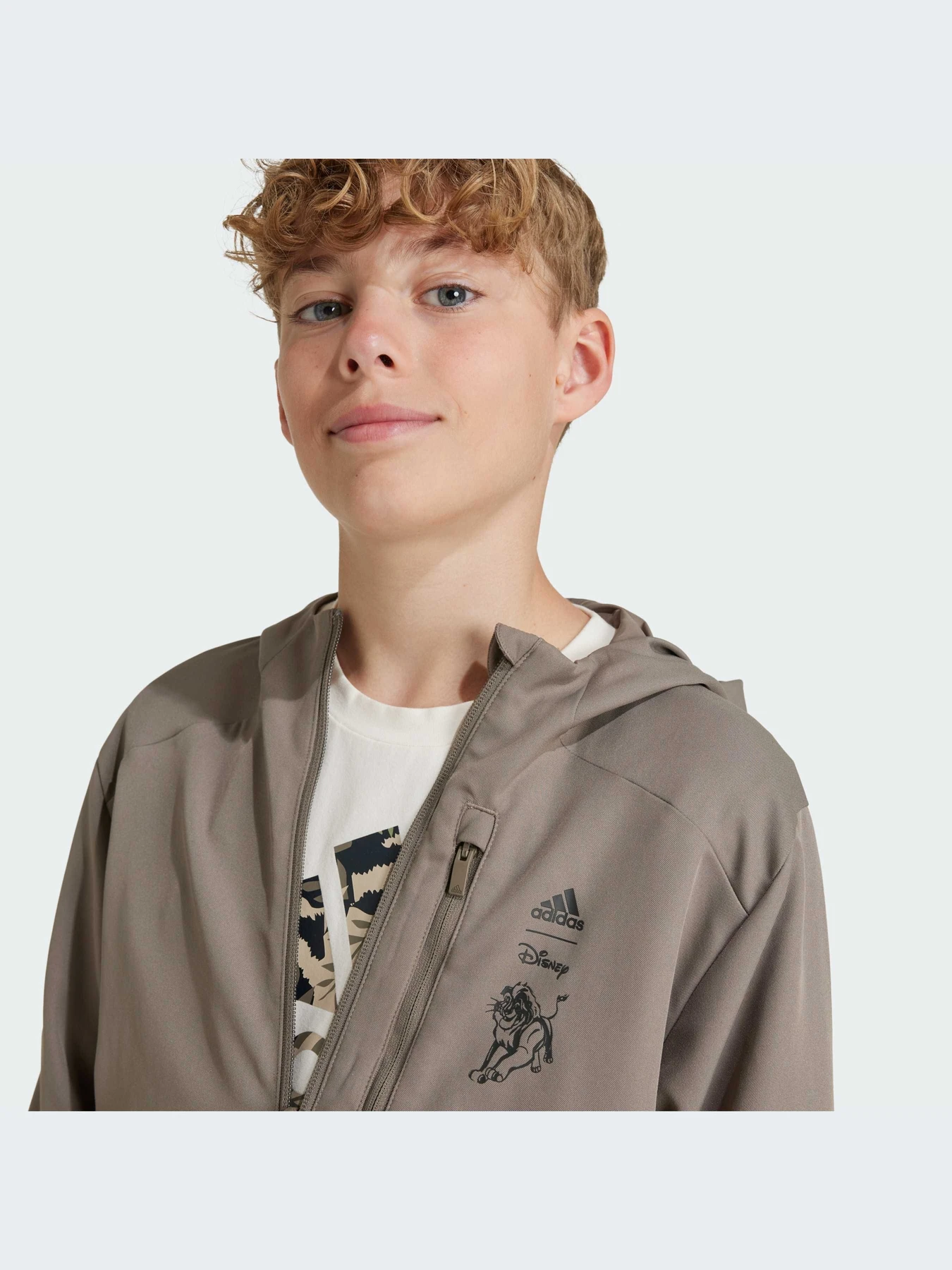 Куртки и дубленки Adidas x Disney модель IV9633 Куртки и дубленки Adidas x Disney модель IV9633 Фото