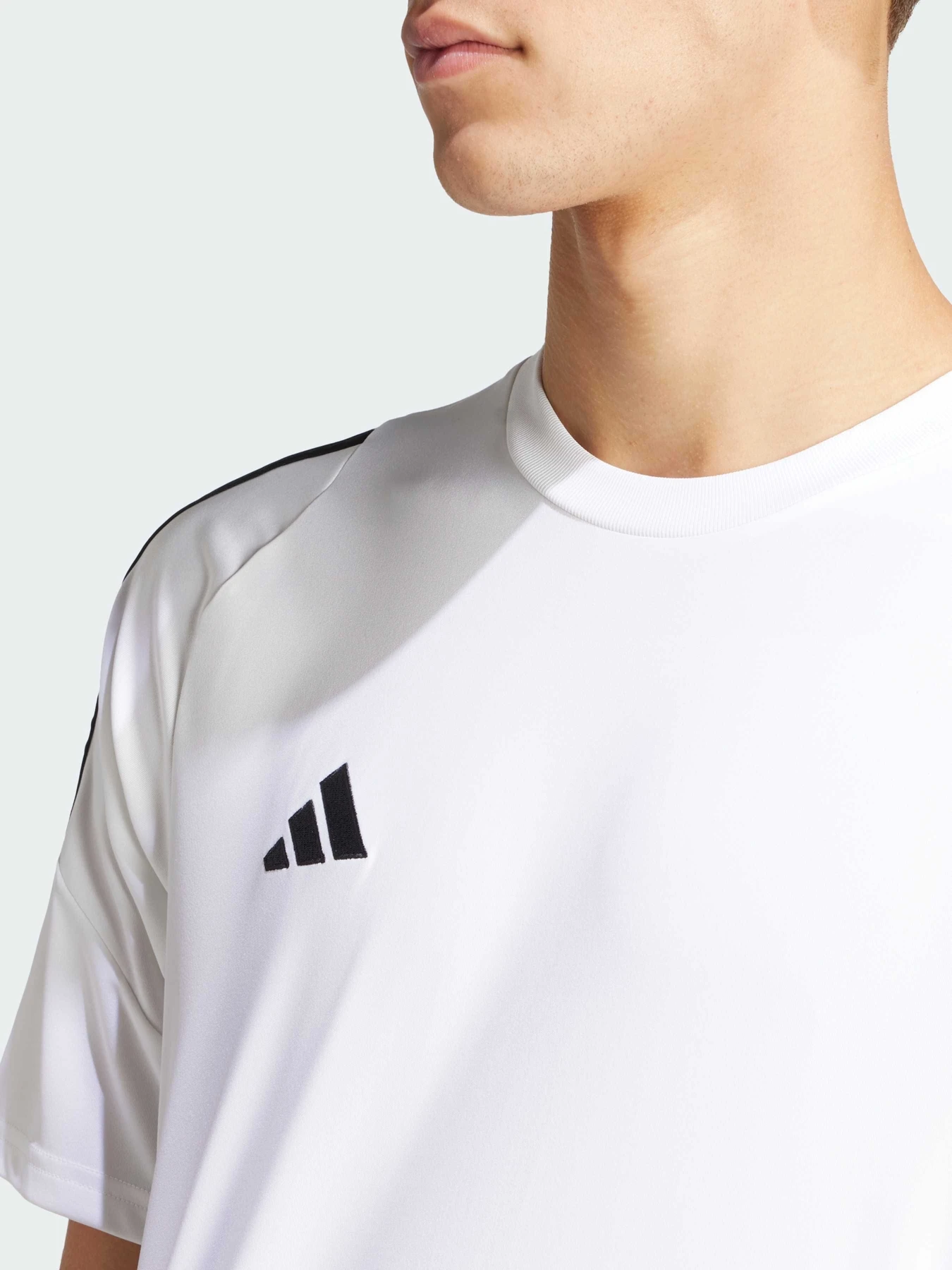 Футболки и поло Adidas Tiro модель IS1019 Фото