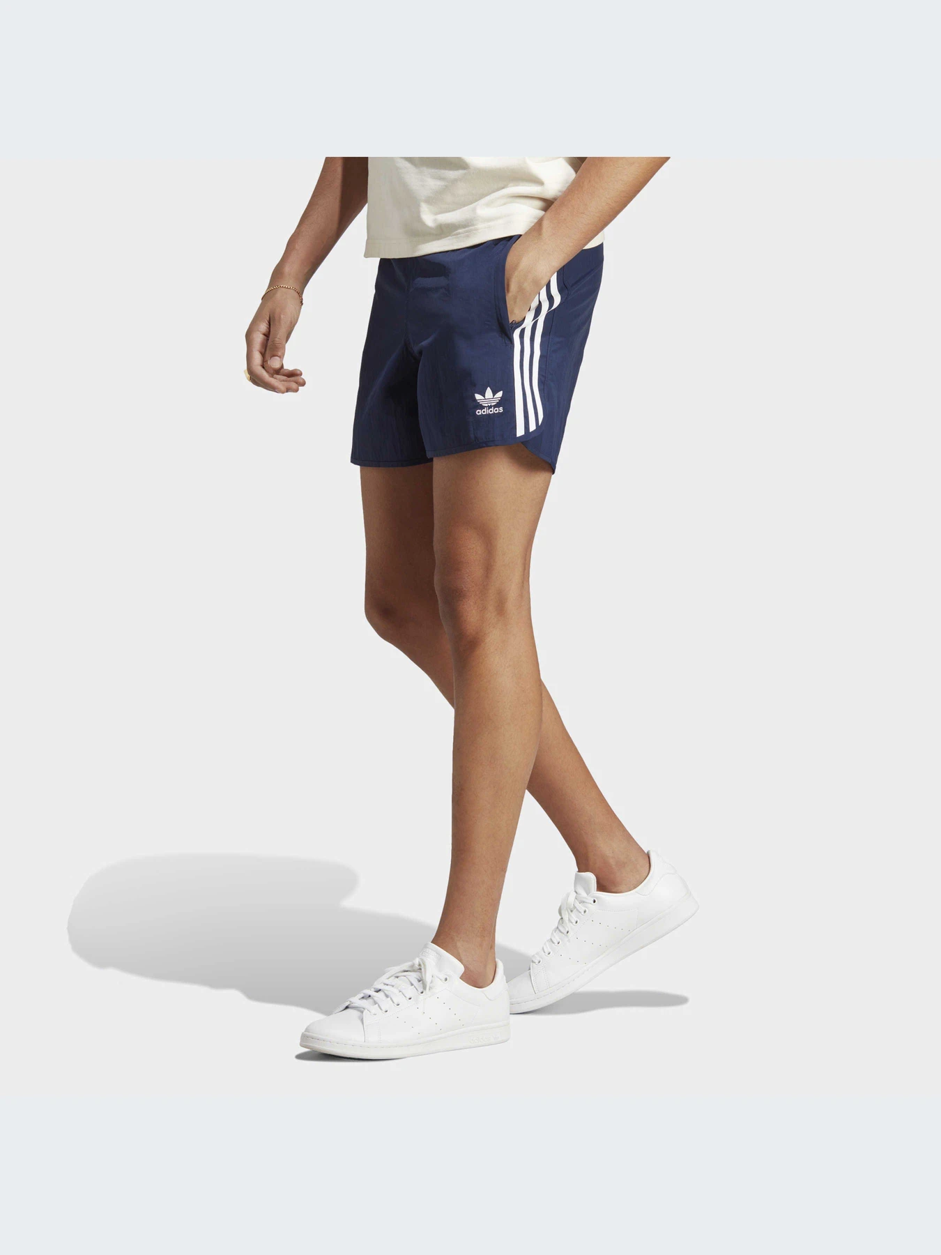 Шорти Adidas модель IB9952 Шорти Adidas модель IB9952 Фото