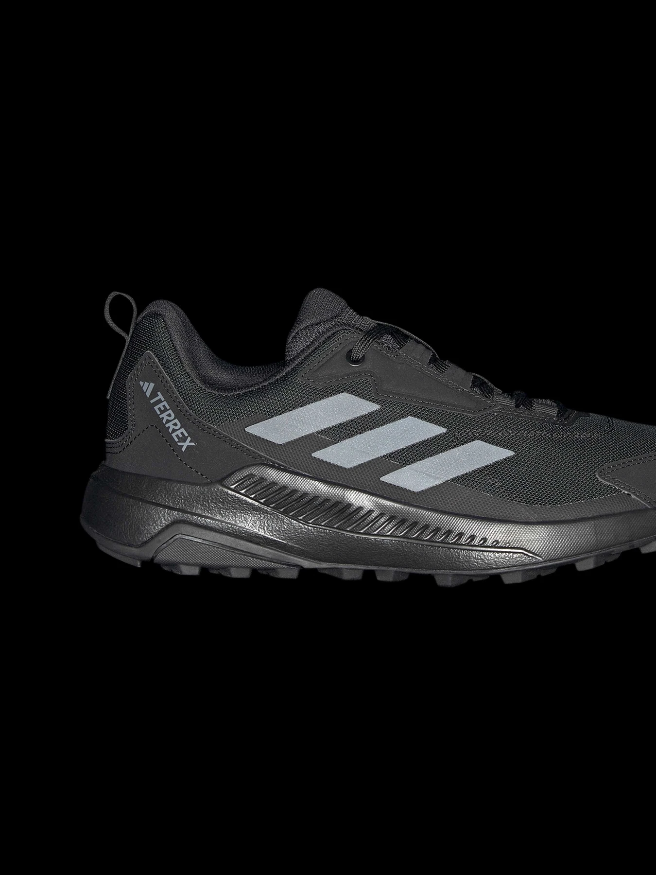 Кроссовки Adidas модель ID0895 Кроссовки Adidas модель ID0895 Фото