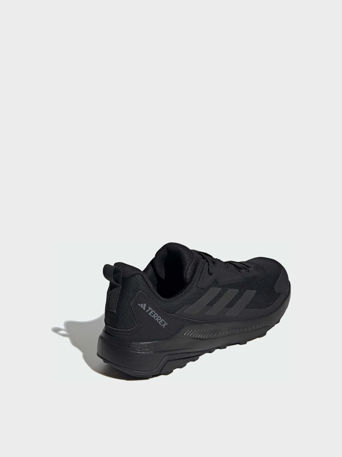 Кроссовки Adidas модель ID0895 Кроссовки Adidas модель ID0895 Фото