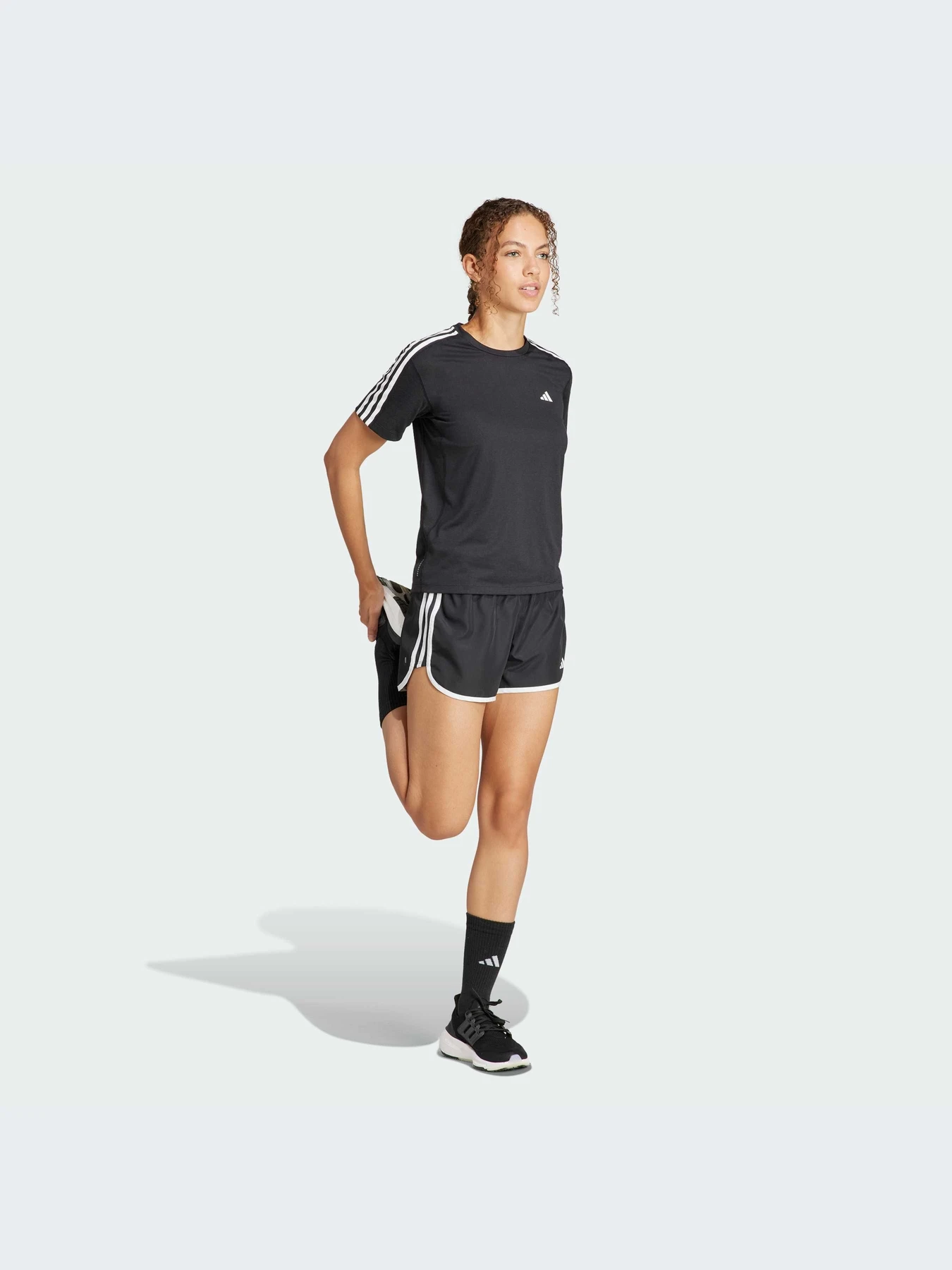Футболки и поло Adidas 3 Stripes модель IQ3875 Футболки и поло Adidas 3 Stripes модель IQ3875 Фото